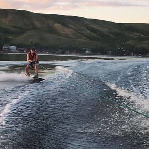 Meet your Posher, Tucker